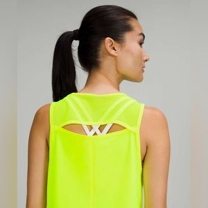 NWT! Lululemon Sculpt Cropped Tank Size: 8